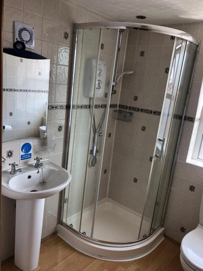 Bronte House Hotel Blackpool Bagian luar foto